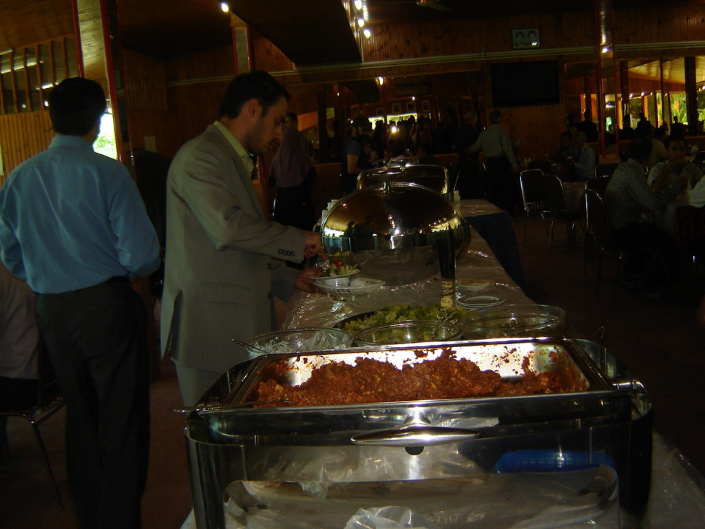 столовая шведский стол